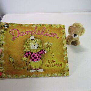 Vintage Dandelion by Don Freeman paperback and lion stuffed animal plush